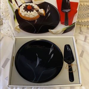 Mikasa cake plate set